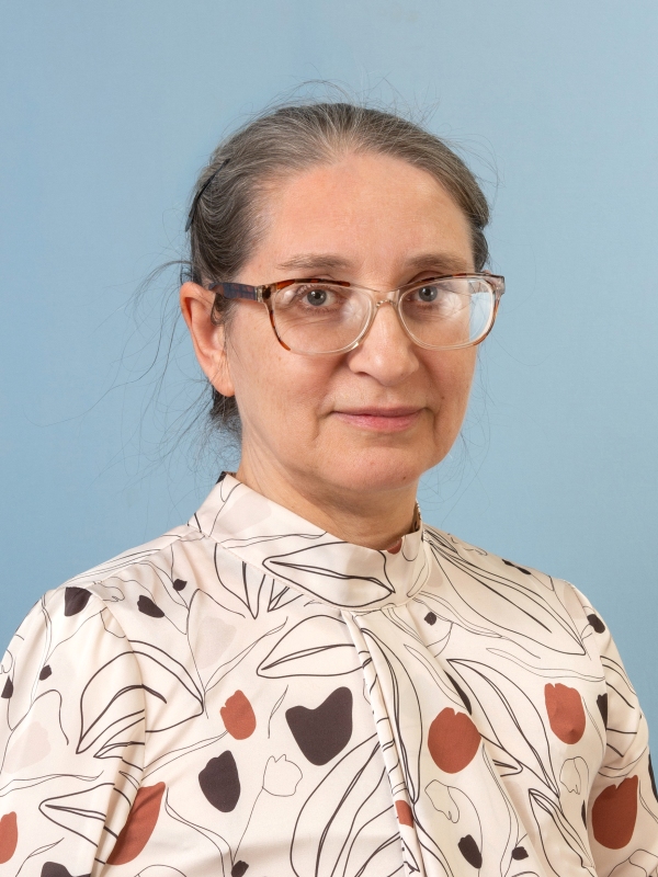Щелокова Елена Игоревна.